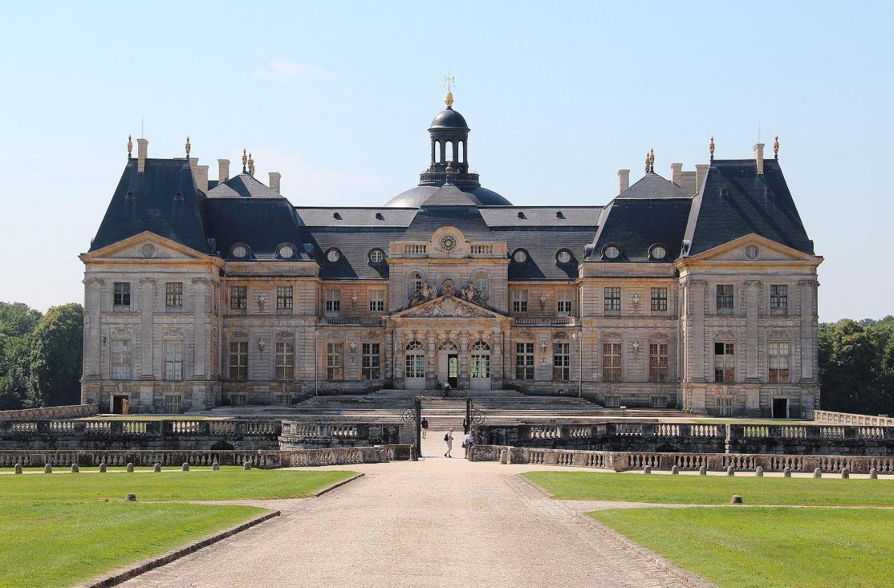 Villa Eugenie Melun Zewnętrze zdjęcie